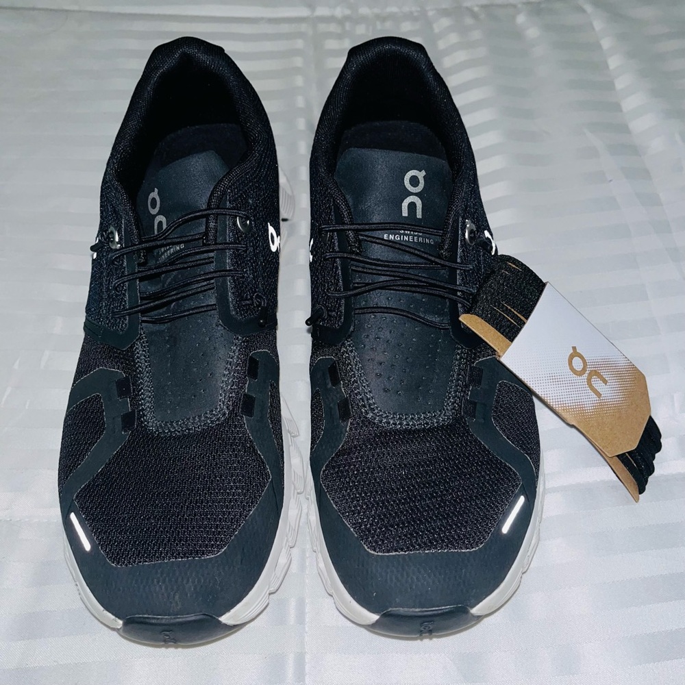 On Cloud 5 Running Women’s Black Running Shoes